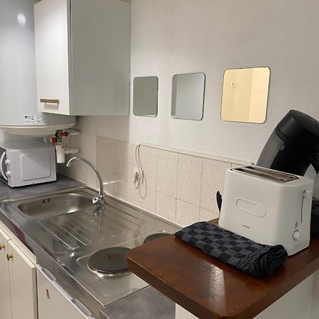 Studio A 5 Mn A Pied De La Gare Saint-Roch Montpellier Exteriör bild